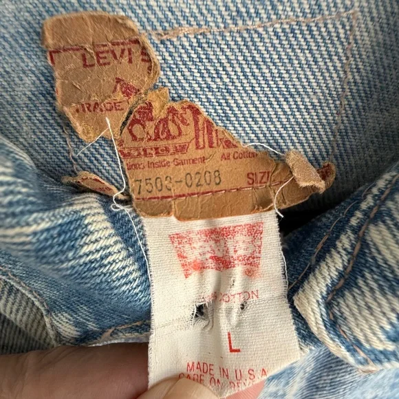 Vintage Levi's 7503-0208 Denim Trucker Jacket Size Large EUC - Picture 5 of 5